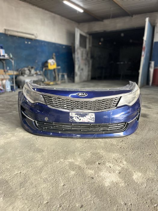 Kia optima передный бампер и 2 фар