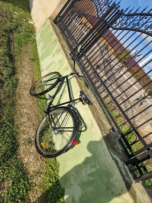 Bicicleta de vanzare