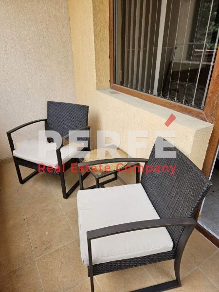 Продава се Двустаен апартамент в к.к. Слънчев бряг - 55 кв.м за 1028 €/кв.м - Снимка #8