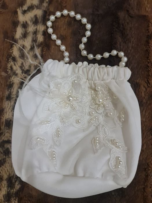 Платье на девочку