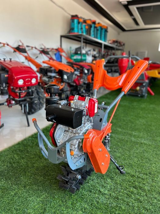 GUSENICHNIY MOTOBLOK Usliniy Amalizatorlik