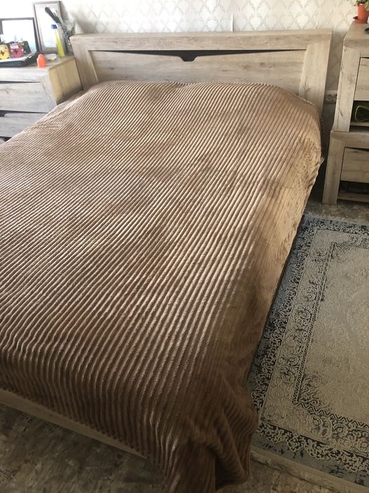 Кровать, двухспальная