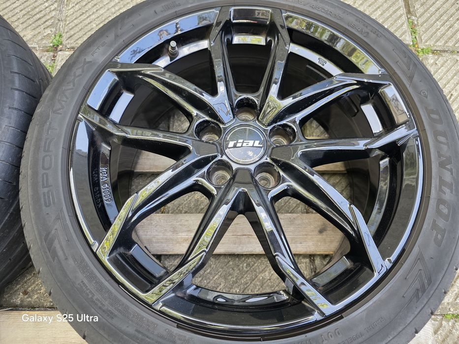 Лети джанти 17ки 5х108 Rial + летни гуми 225/45/17 Dunlop