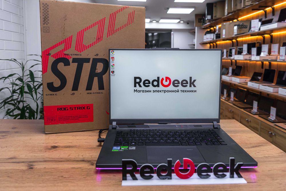 Asus ROG Strix G16 G614JU i5-13450HX RTX 4050 SSD 512GB  Red Geek