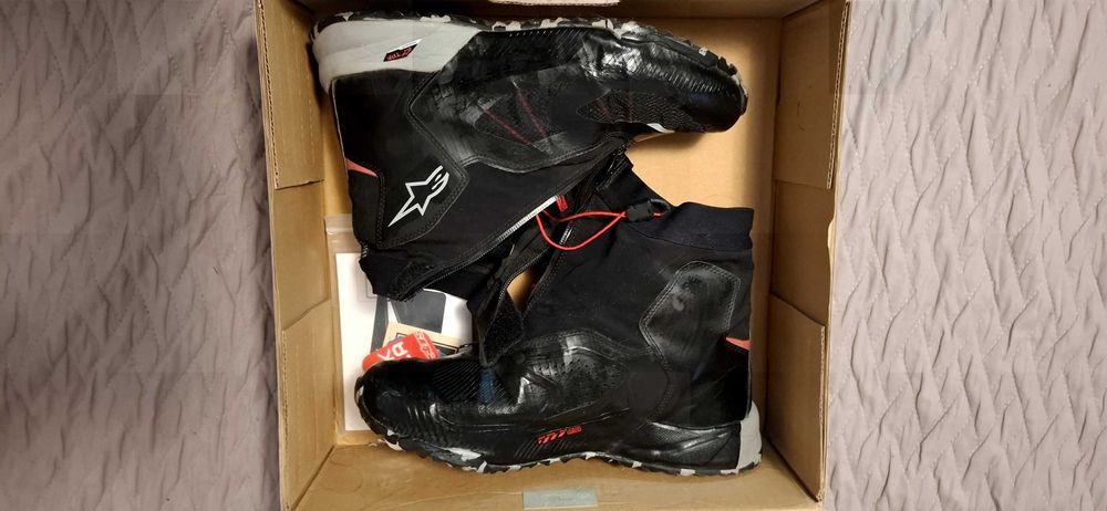 Ghete motociclist Alpinestars CR-8 Gore-Tex