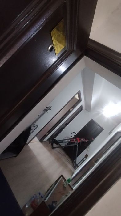 Bez Makler Kvartira Metroni oldida kvartira Bollarga