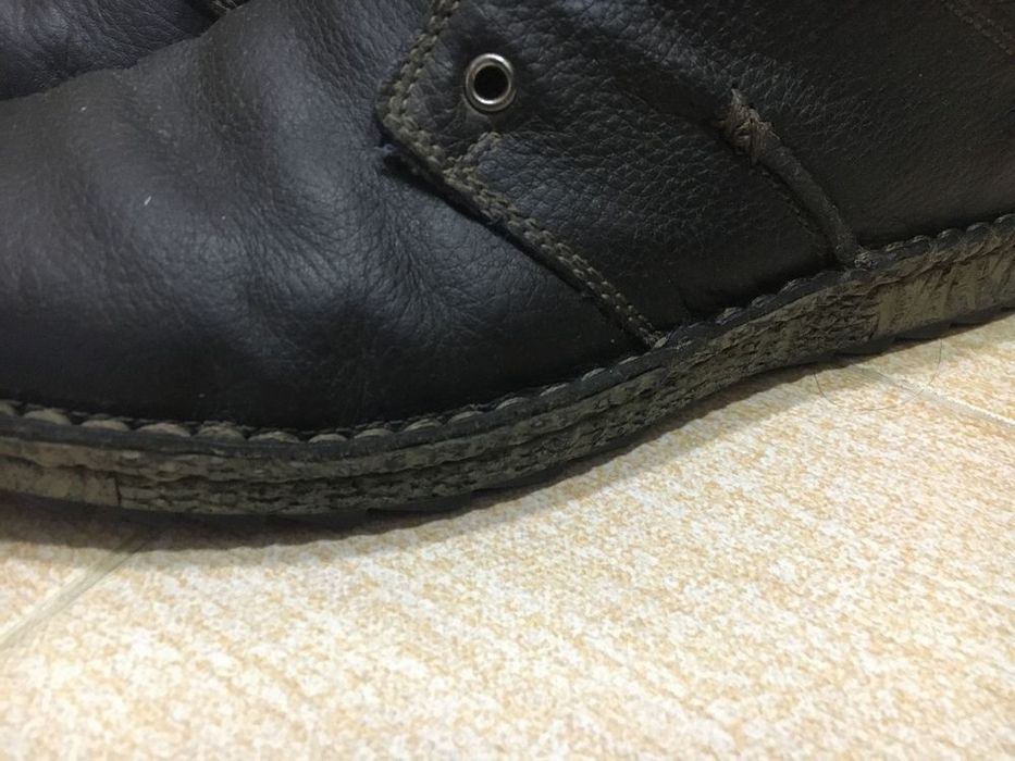 Продаются кожаные мужские ботинки обувь 40 размер