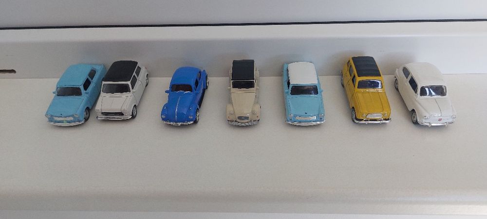 Trabant,Citroen,Vw Bettle, Renault machete 1/87