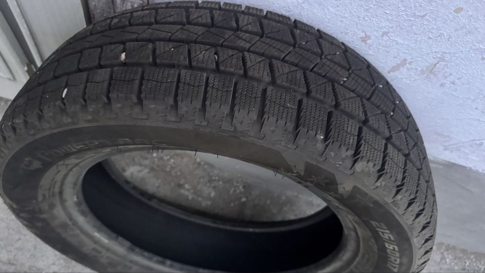 Шины 2015/60R17 в отличном состоянии