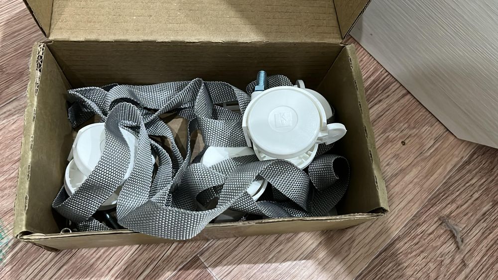 Продам приставной манеж