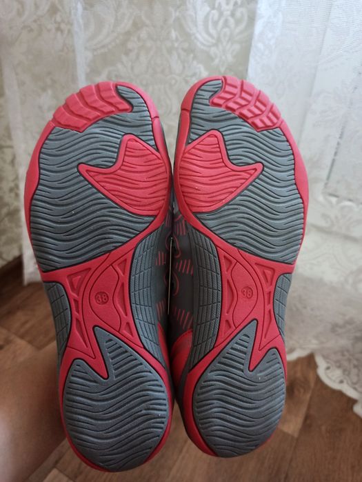 Новые,  продам,  унисекс