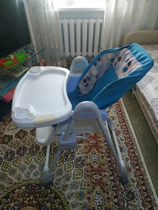 Детский стул для кормления