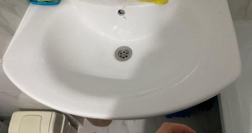 Раковина с пьедесталом