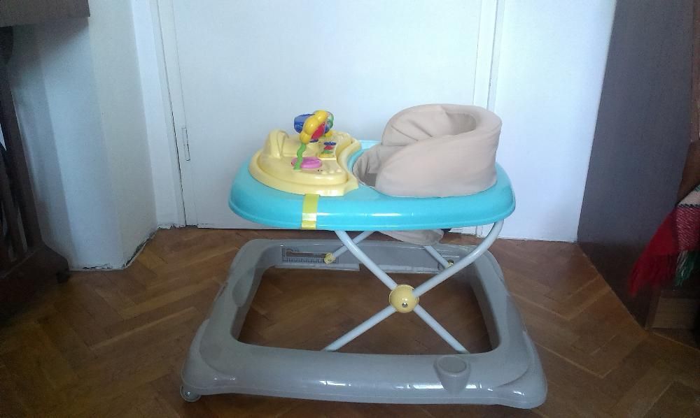 HAUCK Проходилкa player jungle fun