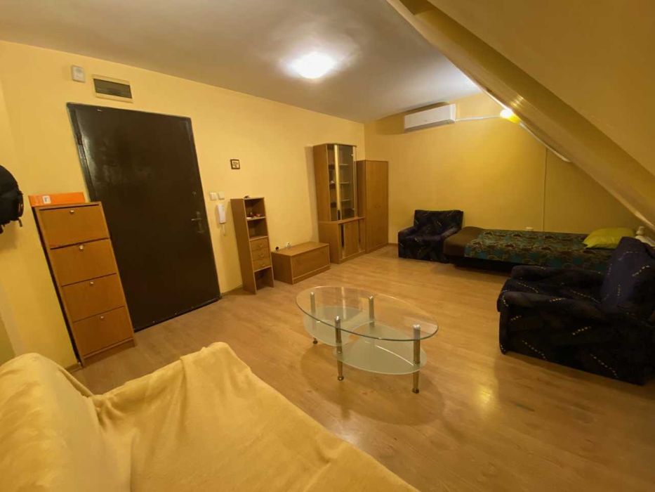 Дава се под наем Едностаен апартамент в София, Гео Милев - 48 кв.м за 357 € - Снимка #1