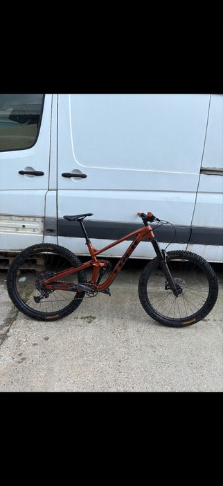 TREK SLASH 8 2023 (enduro)
