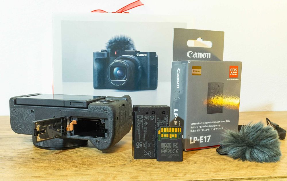 Canon PowerShot V1 (Camera Foto/Video Vlog) 4K 60fps+Card 128GB