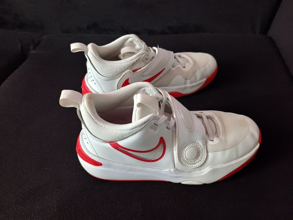 Обувки Nike  TEAM HUSTLE D 11