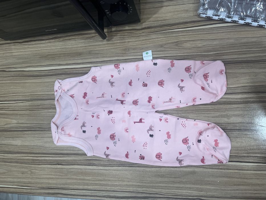 Продам детские новые вещи