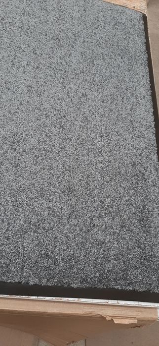 Изтривалка с гумирана основа. Високо качество. Произход Холандия.