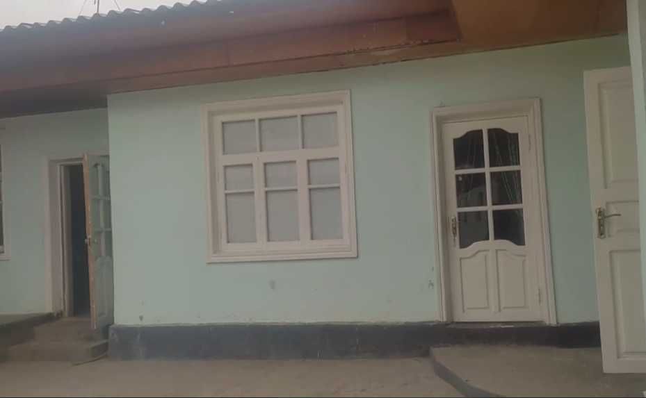 СРОЧНО Продам свой дом 11 сотых 
или 4 сотых земляная участка для дома