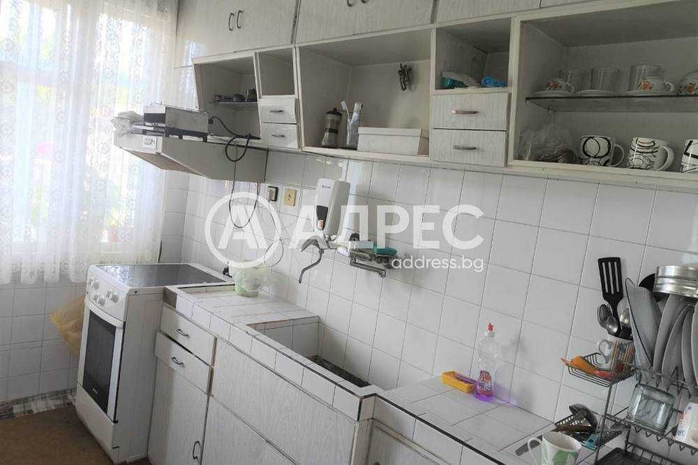 Продава се Многостаен апартамент в Разград, Център - 137 кв.м за 1497 €/кв.м - Снимка #4