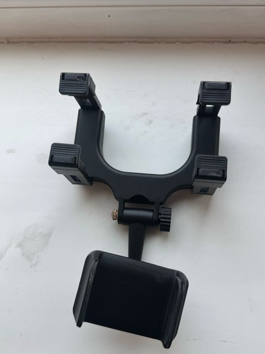 Держатель телефона в авто