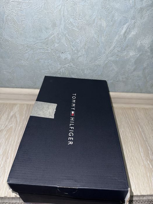 Tommy Hilfiger обувь новые
