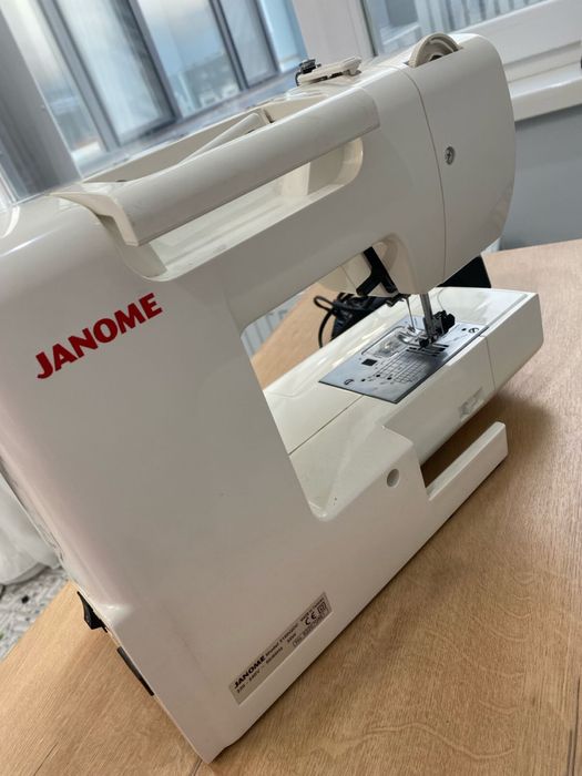 Швейная машина Janome 3160 QDC