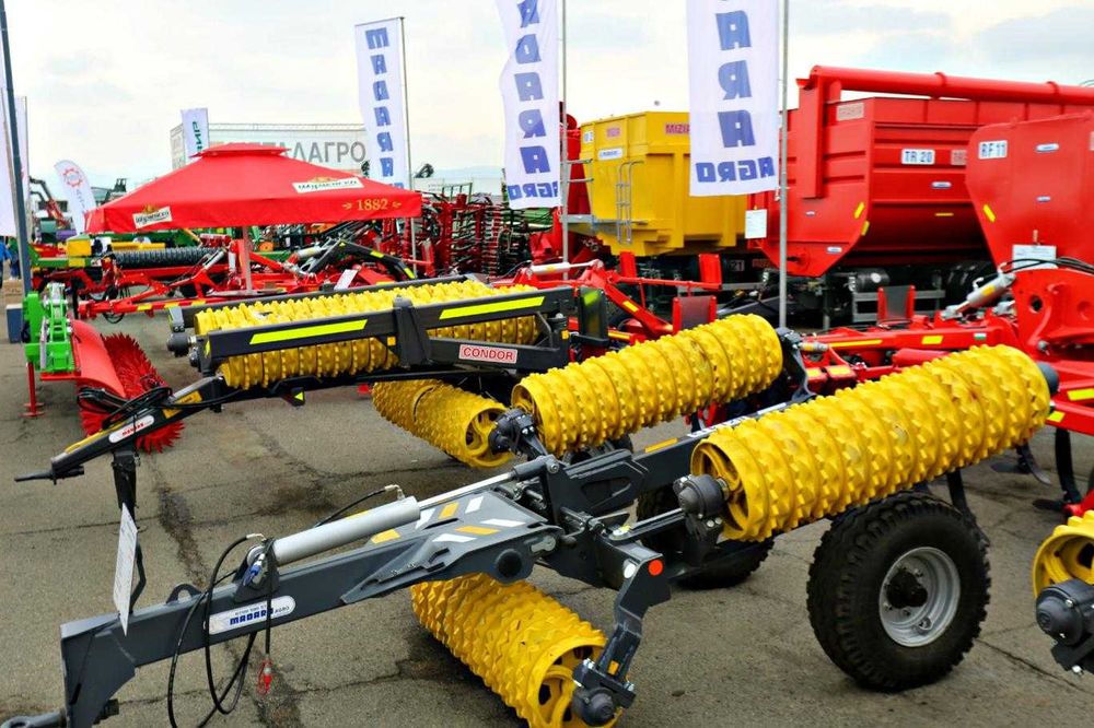 Tavalug hidraulic Madara model BXT 613, tractat