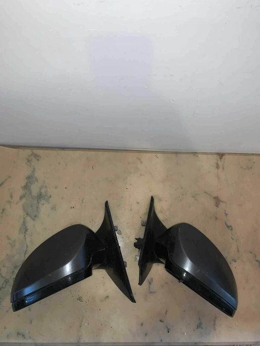 Carcasa set cu brat oglinda exterior BMW e90,e91,e92,e93 D-S