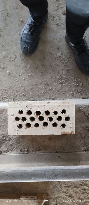 Termo gʻisht dastafka bor