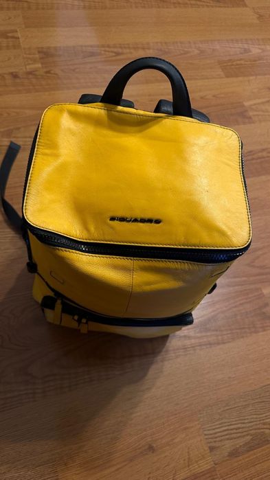 Rucsac pentru laptop Piquardo Line cu baterie pentru incarcat telefon