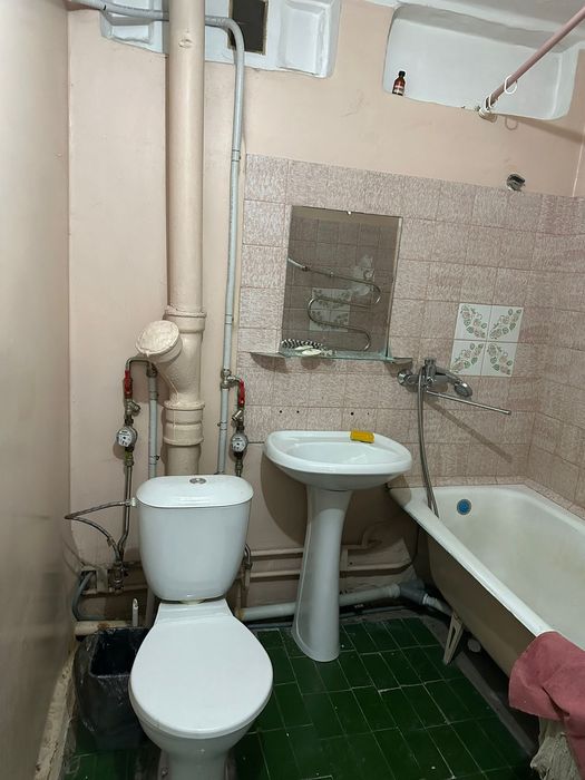 Продам 1,5 в КШТ