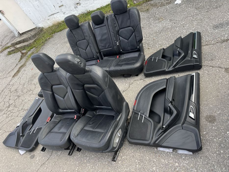 Салон за Порше Кайен 958 след 2010