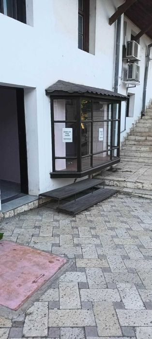 Дюкян ,Офис,Магазин Под наем в Сърцето на Балчик