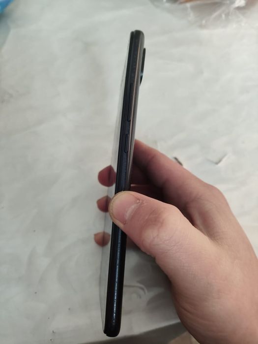 Продам телефон редми 9с