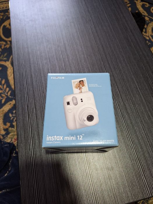 Fujifilm Instax Mini 12
