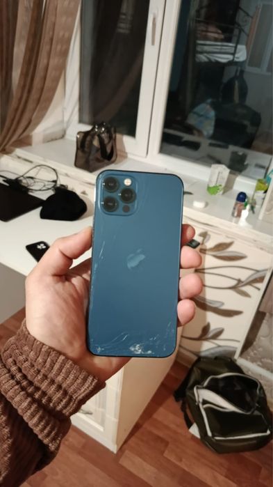 Айфон 12 про 128g Blu