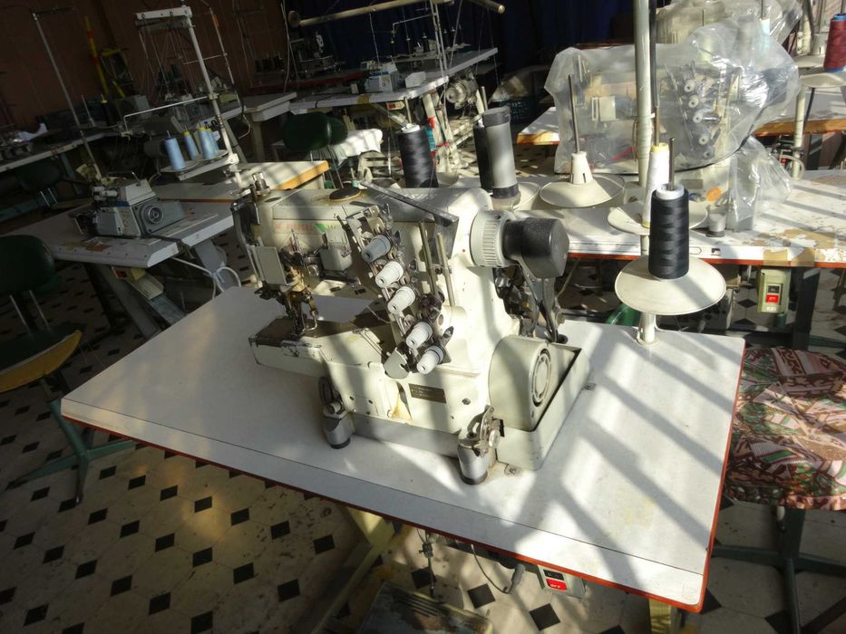 Покривна шевна машина Pegasus W600