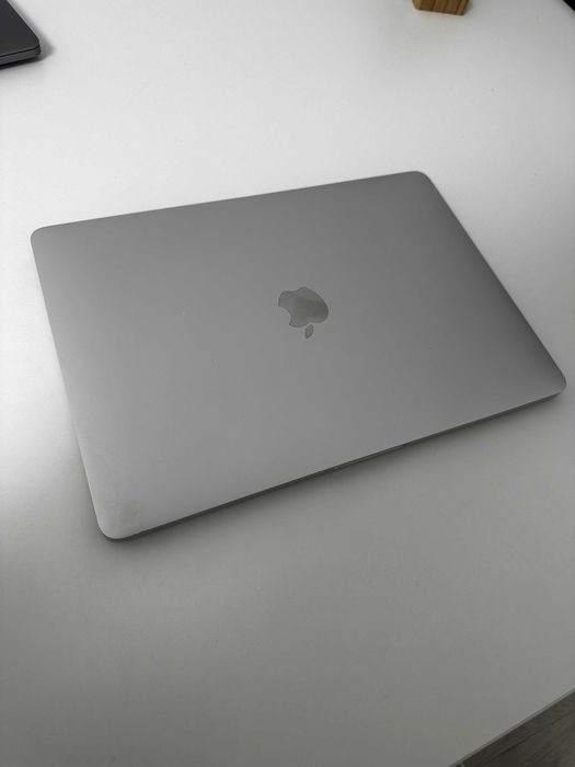 MacBook Pro 13inch 2017 – i5 | 16GB RAM