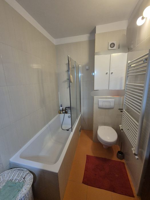 Apartament  și loc de parcare privat cartier Dambu str Suceava