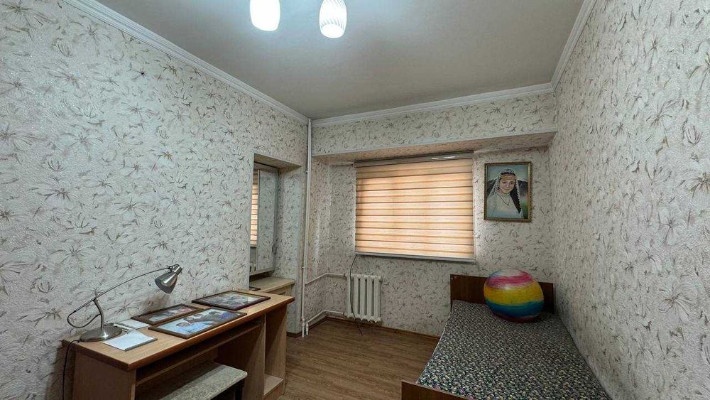 5 комнатная квартира на Ц1. ор-р бывш. Детский Мир. 5й этаж. 121 квадр