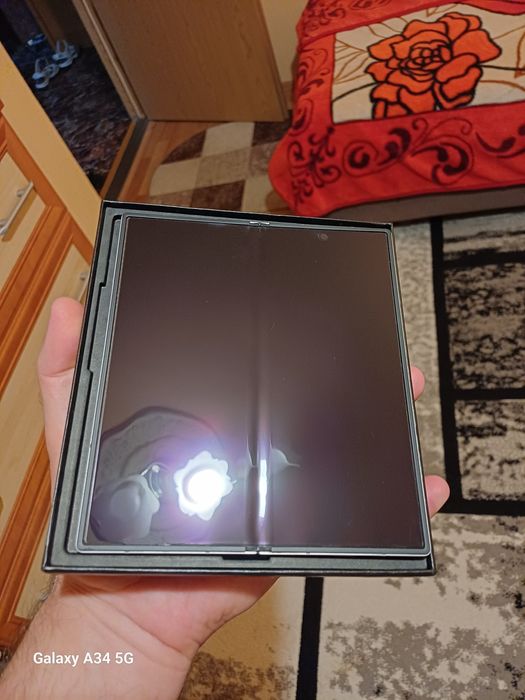 Samsung Galaxy Z Fold6 5G 256GB 12GB RAM