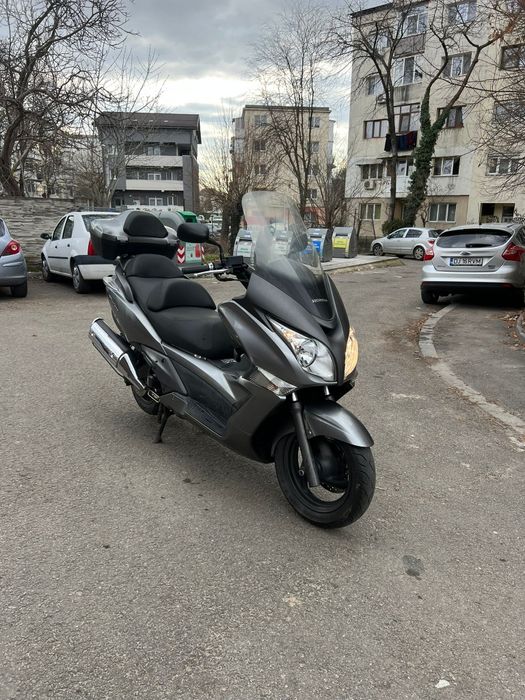 Honda Silver Wing 400