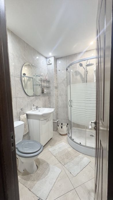 Inchiriez apartamente regim hotelier