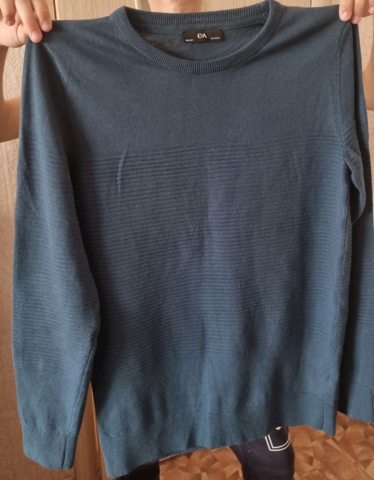 Продам мужской свитер