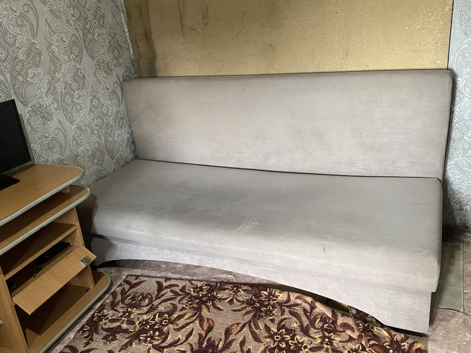 продам диван в хорошем состоянии