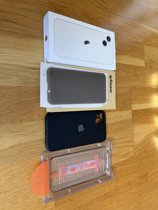 Iphone 13 128 GB Starlight (Бял) , неразличим от нов