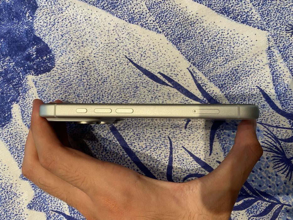 Iphone 17 Pro Silver 256GB В гаранция